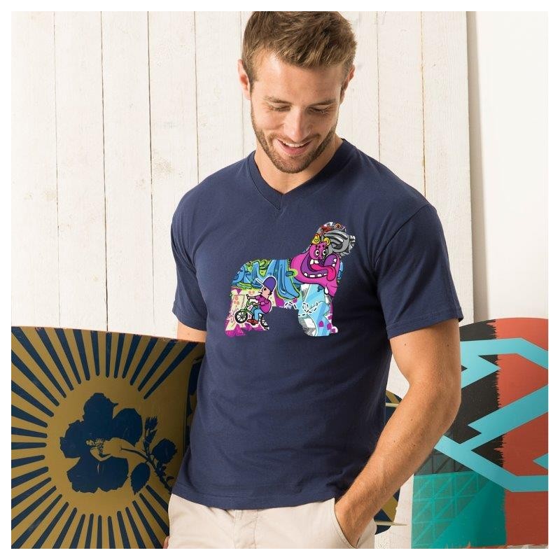 T-shirt scollo a V con grafica Terranova Newfy Cartoon T-shirt scollo a V con grafica Terranova Newfy Cartoon
