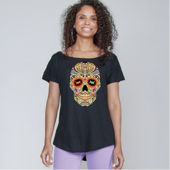 T-Shirt girocollo profondo da donna con grafica cane Terranova - Newfy la noche de los muertos 2