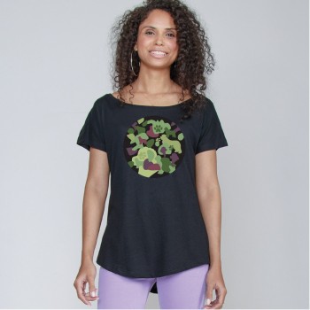 T-Shirt girocollo profondo da donna con grafica cane Terranova - Newfy Camouflage